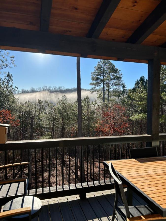 The Llaguna Lodge - New Cabin, Sleeps 10, Fire Pit, Hot Tub, In Blue Ridge , Ga Exterior foto